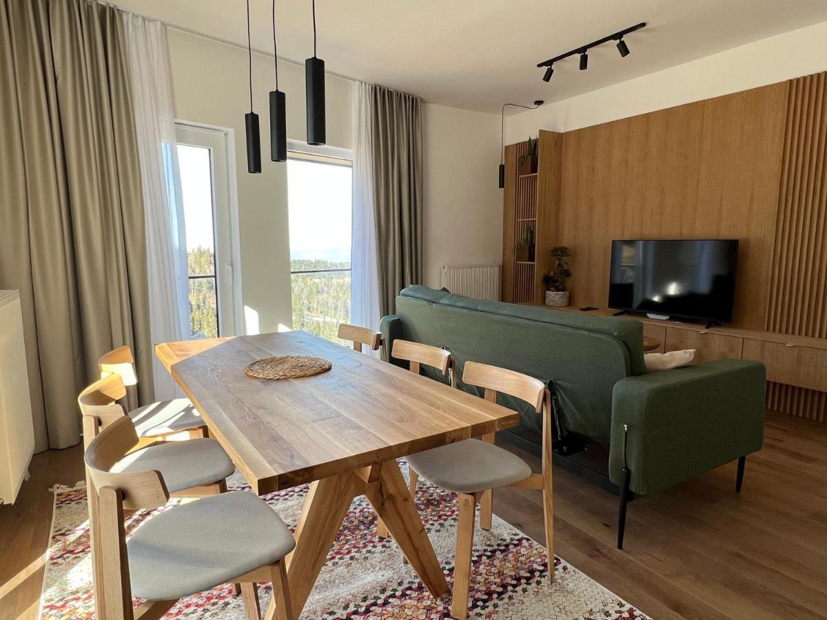 Aparthotel Rajska Яхорина Екстер'єр фото