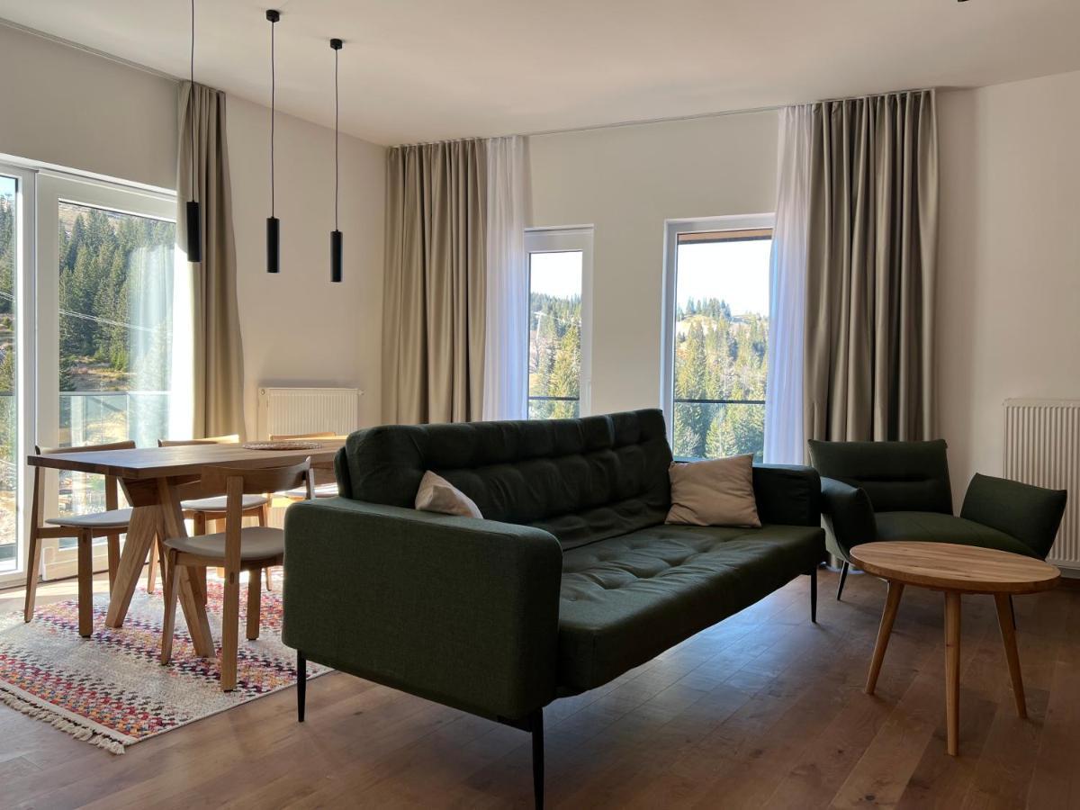 Aparthotel Rajska Яхорина Екстер'єр фото