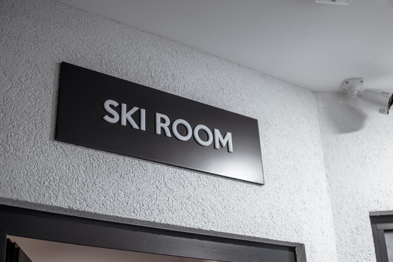 Aparthotel Rajska Яхорина Екстер'єр фото