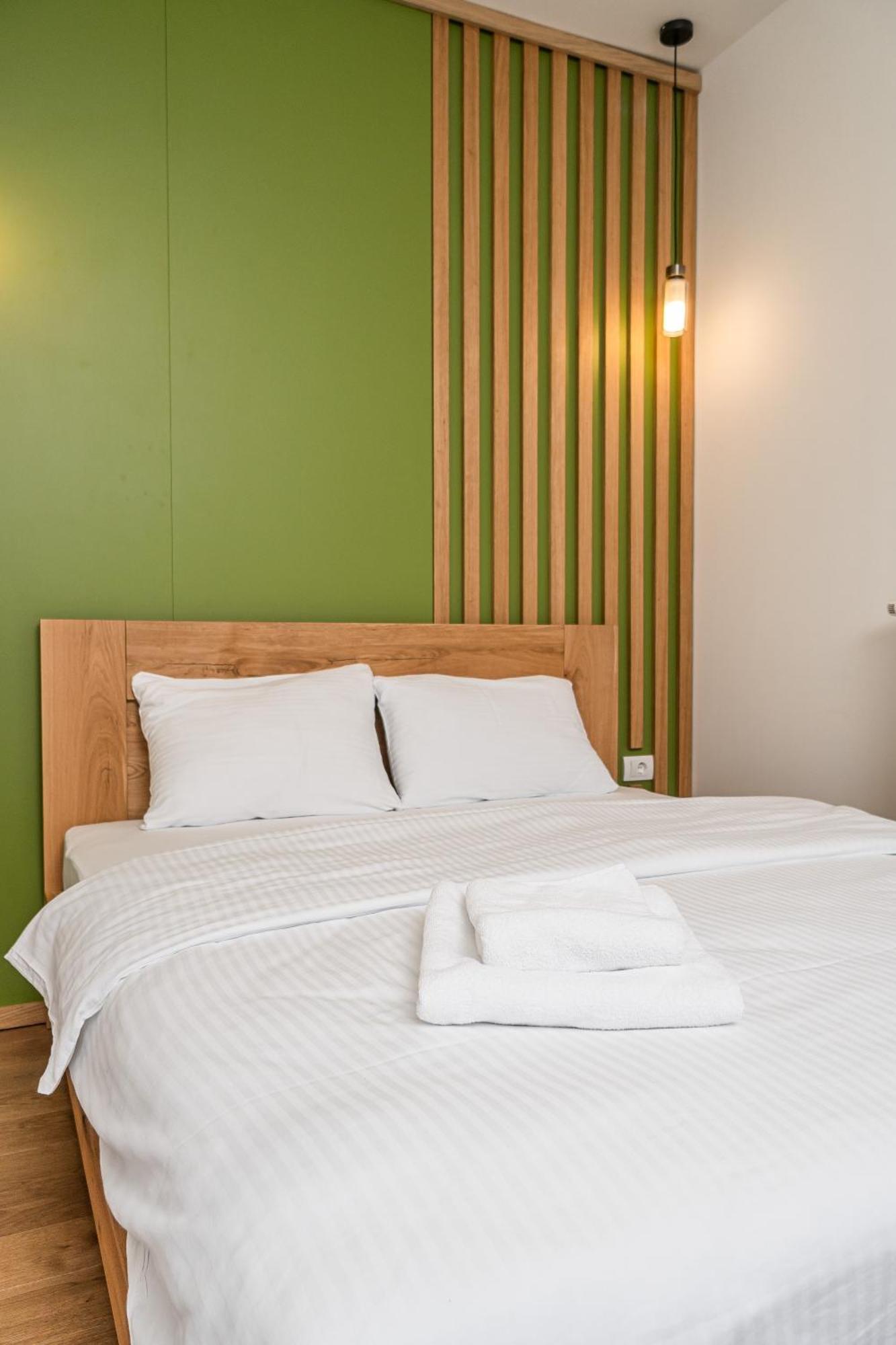 Aparthotel Rajska Яхорина Екстер'єр фото